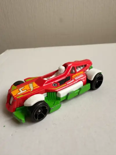 Auto de juguete Hot Wheels - miniatura 3