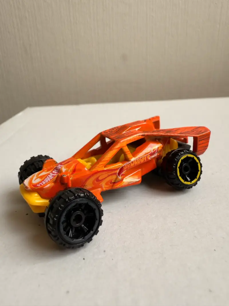 Auto de juguete Hot Wheels - 5