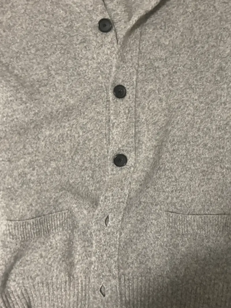 Cardigan gris de botones - 3