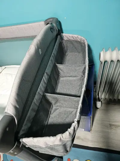Cuna corral gris para bebé - miniatura 1
