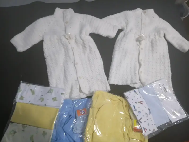 Conjunto de ropa para bebé - 1
