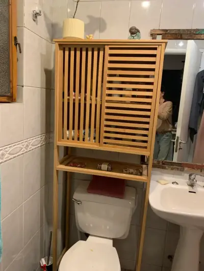 Estantería de baño de madera - miniatura 1