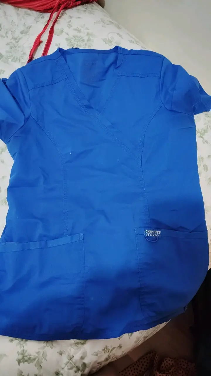 uniformes clínicos - 2
