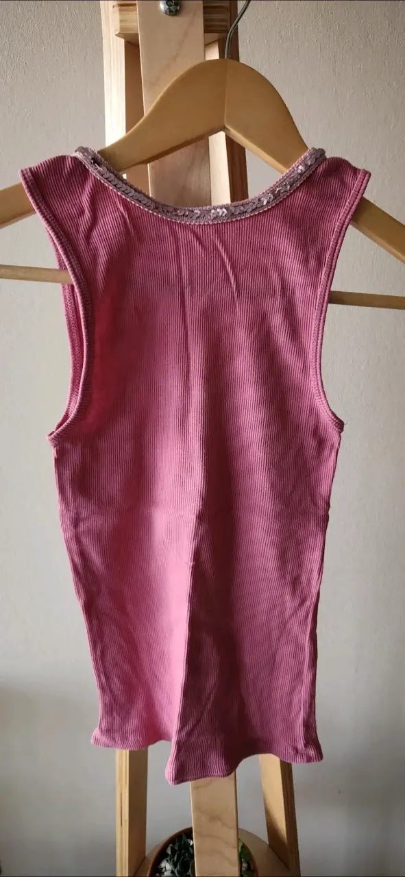Polera rosada con detalle lentejuelas talla XS - 2