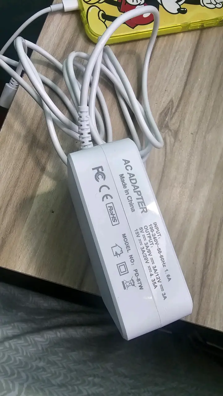 Cargador de MacBook blanc- Tipo C - 2