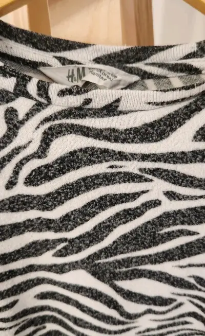 Chaleco H&M talla XS animal print - miniatura 3