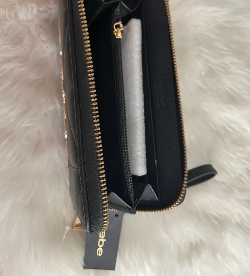 Billetera  BEBE - 6