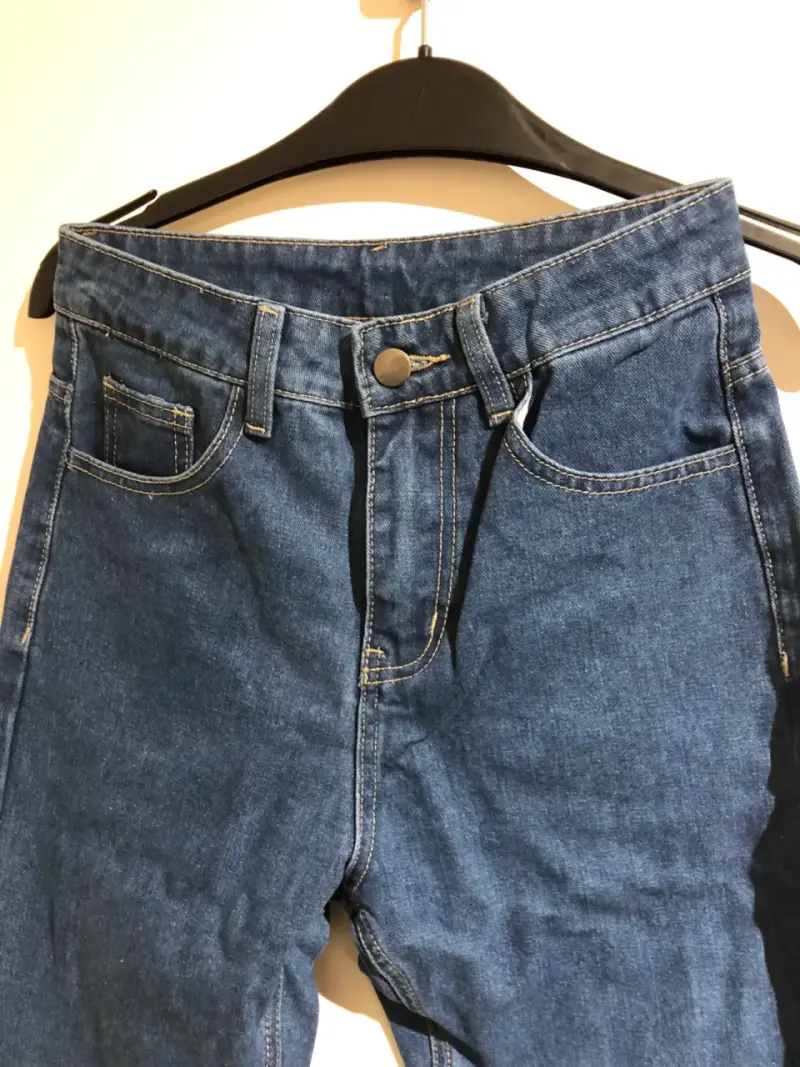 Jeans azules acampanados - 2