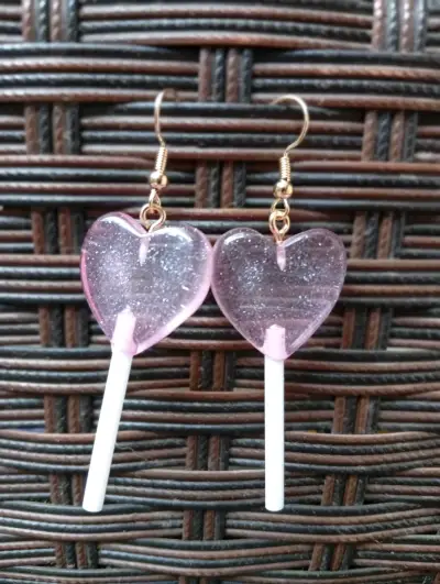 Aros colgantes corazón rosa - miniatura 5