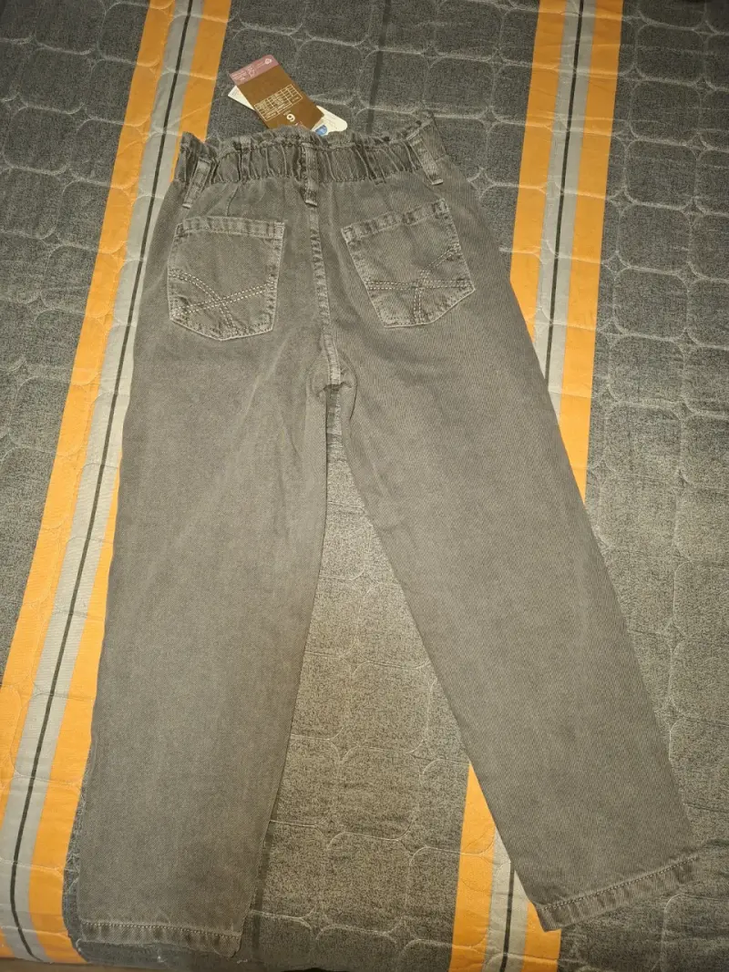 Pantalón gris de mezclilla - 2
