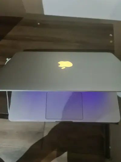 Laptop MacBook Air 13 pulgadas - miniatura 5