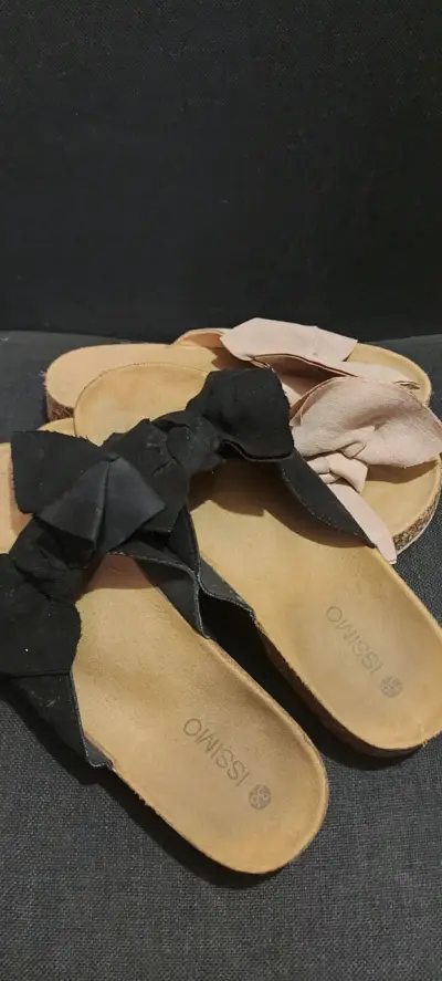 Sandalias con lazo negras y beige - miniatura 1