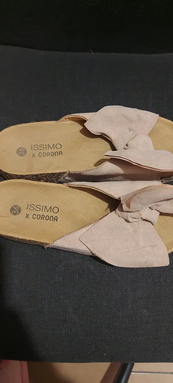 Sandalias con lazo negras y beige - 2