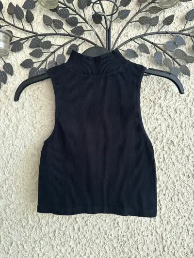 Tops Zara - miniatura 1
