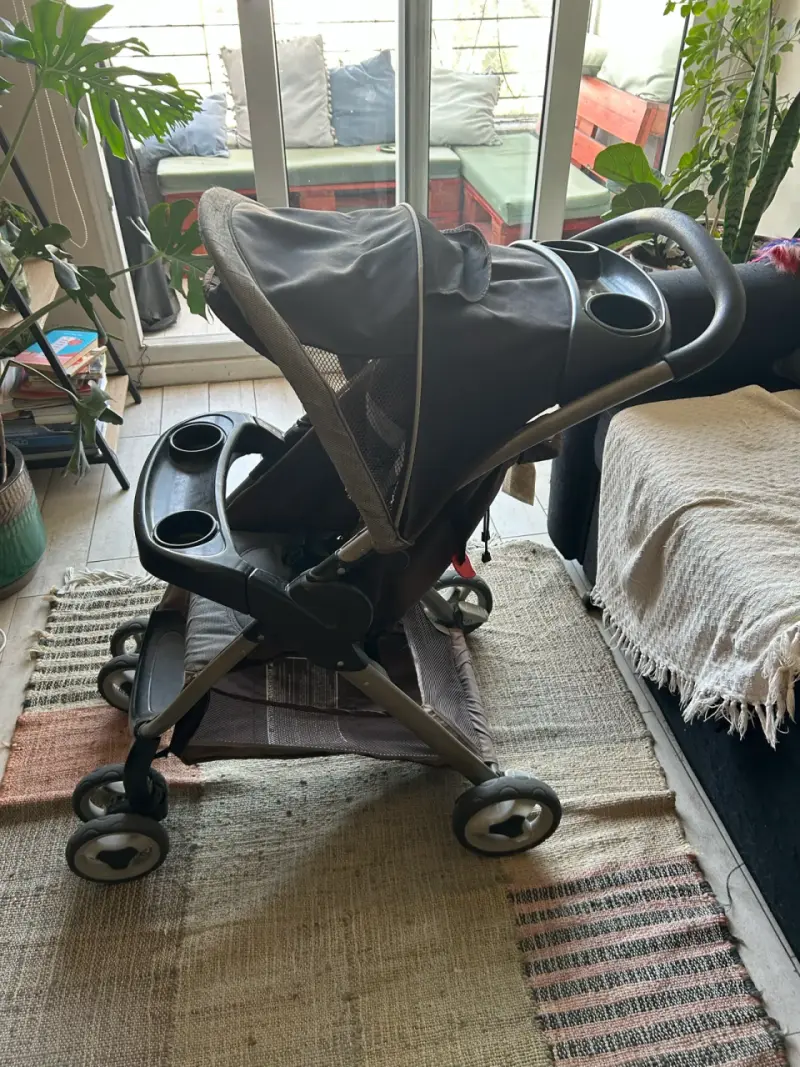 Coche para bebé plegable - 1