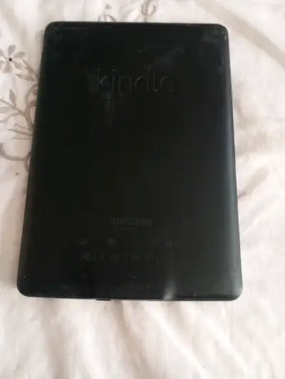 Amazon Kindle Paperwhite (Con Luz Integrada) + Cab - miniatura 2