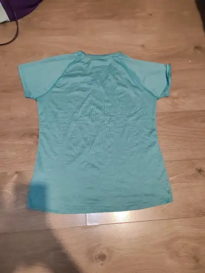 Polera deportiva azul The North Face mujer M - miniatura 4