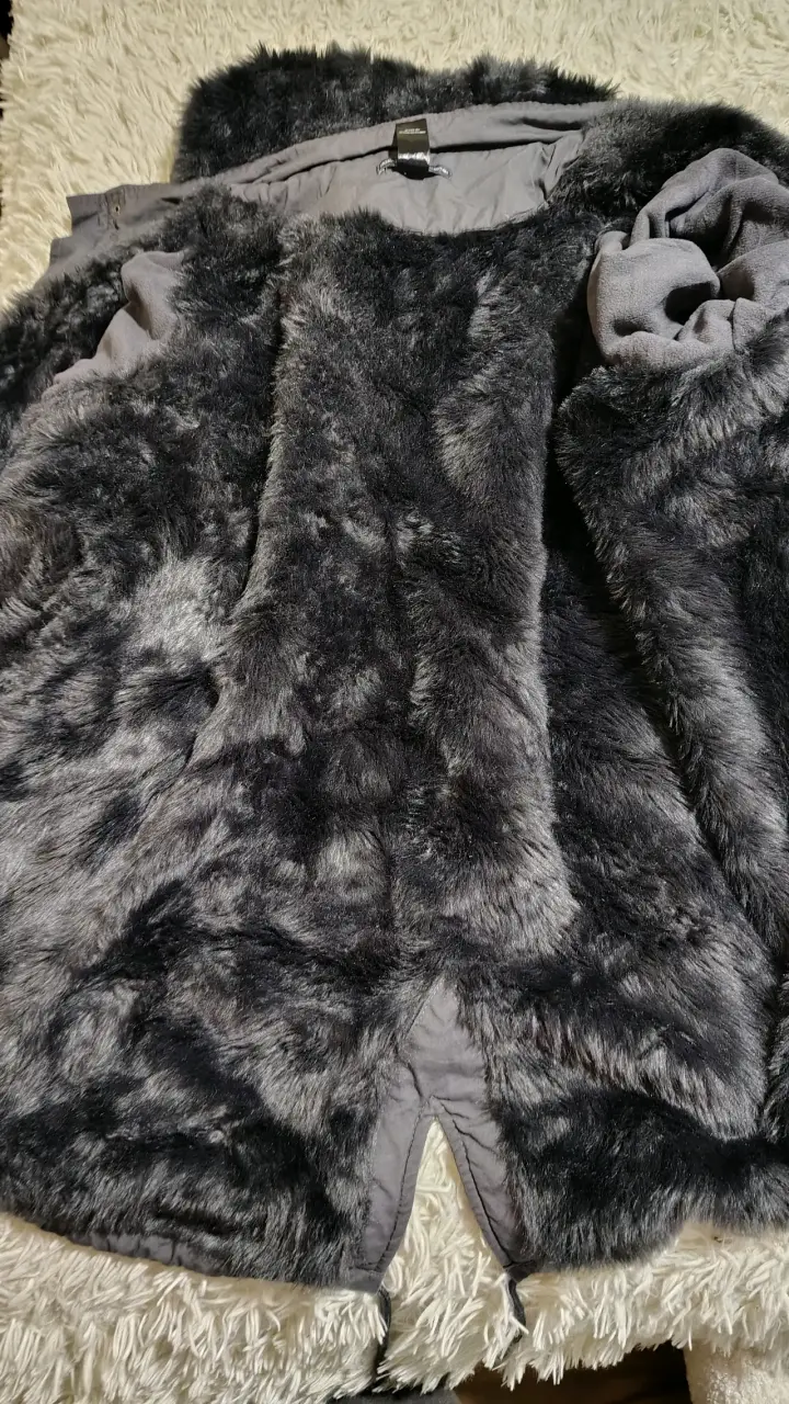 Parka gris con capucha forrada - 3