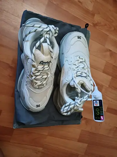 Zapatillas Balenciaga blancas nuevas - miniatura 3
