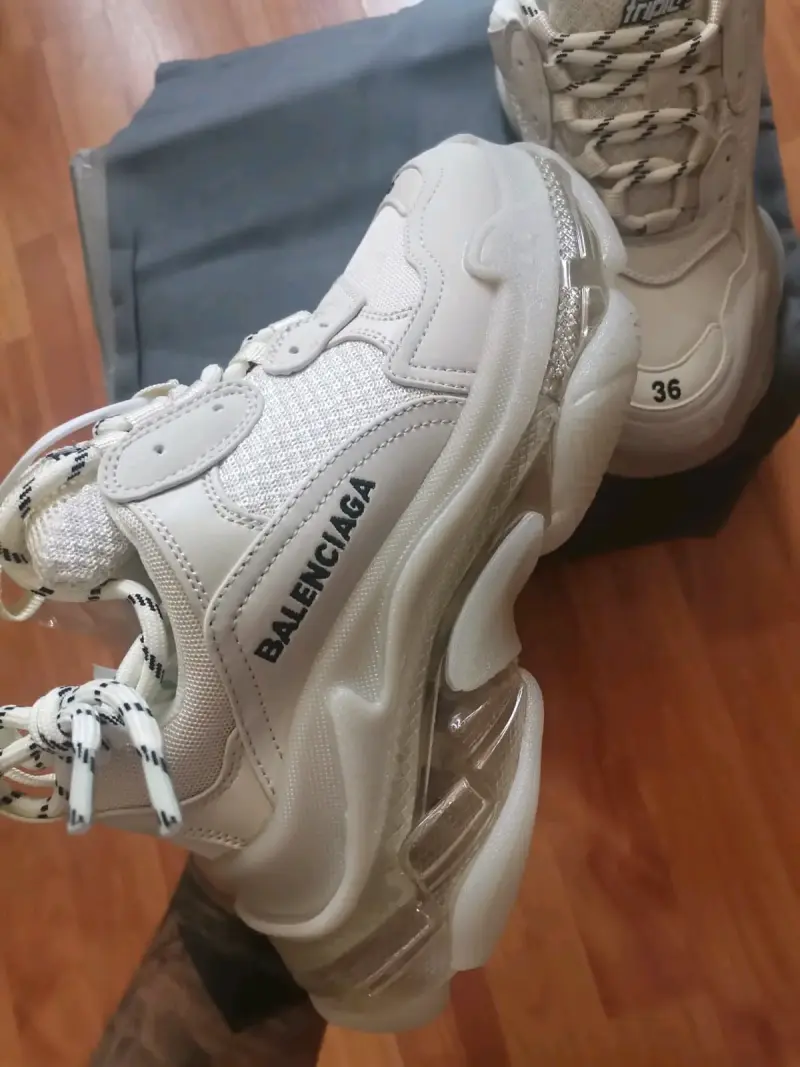 Zapatillas Balenciaga blancas nuevas - 5