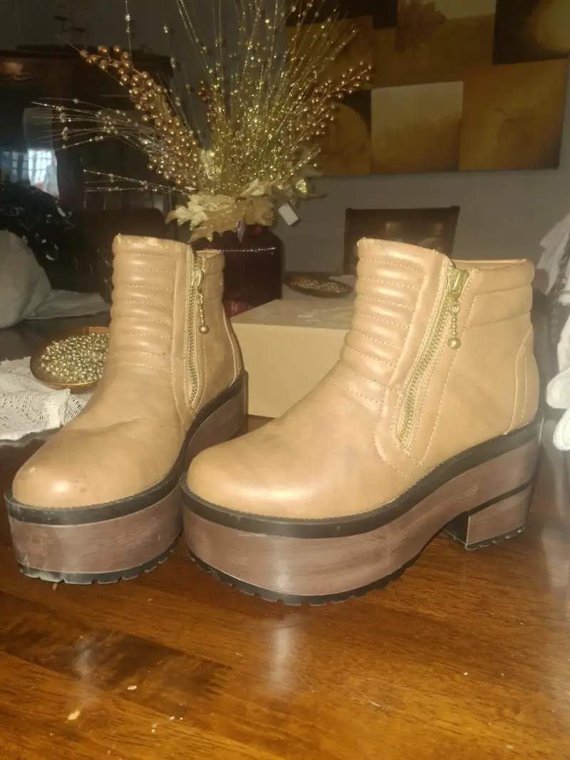Botines de plataforma beige - 1