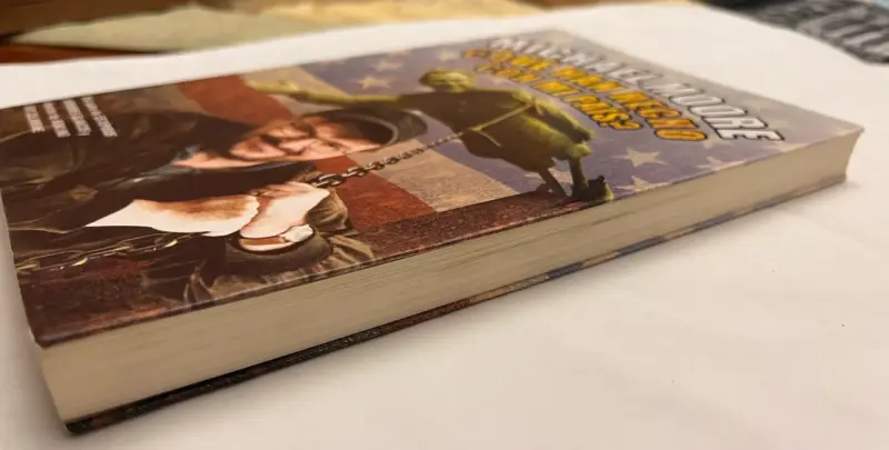 Libro '¿Qué han hecho con mi país?' - 6