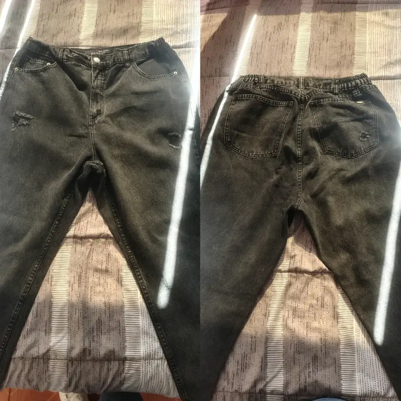 Jeans negros rasgados