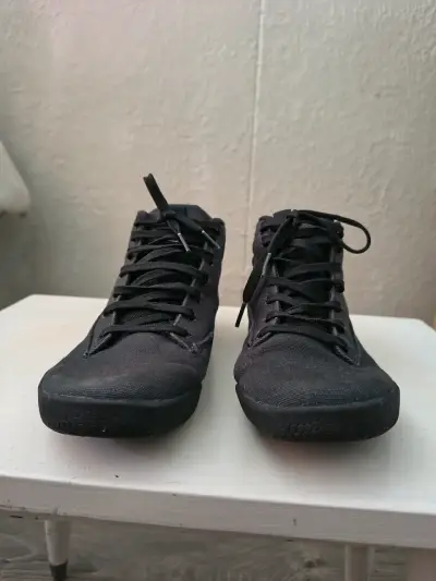 Zapatillas negras Caterpillar - miniatura 3