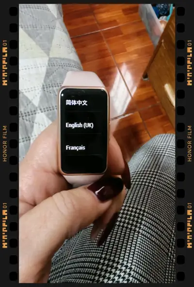 Reloj inteligente rosa - miniatura 1
