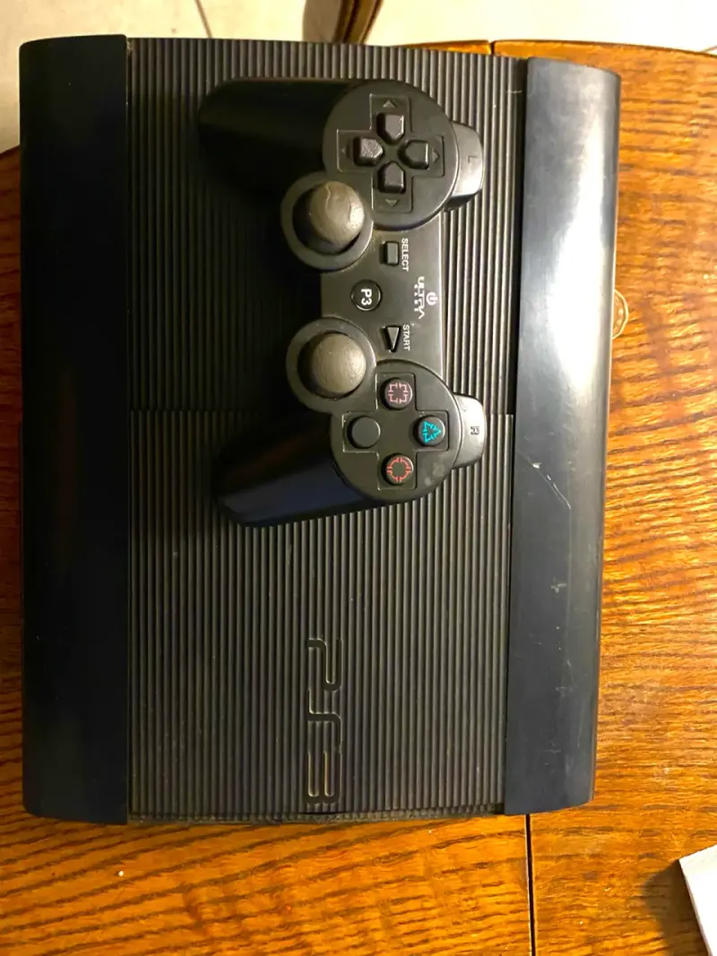 Consola PS3 con control +juegos - 2