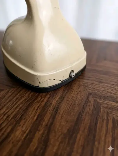 Teléfono vintage crema - miniatura 3