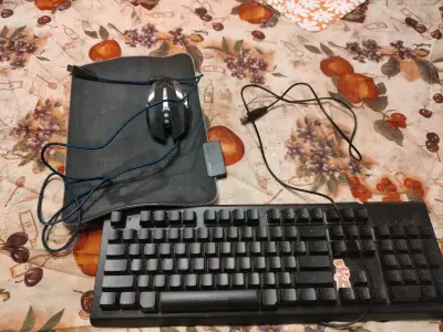 Teclado y mouse para PC - miniatura 2