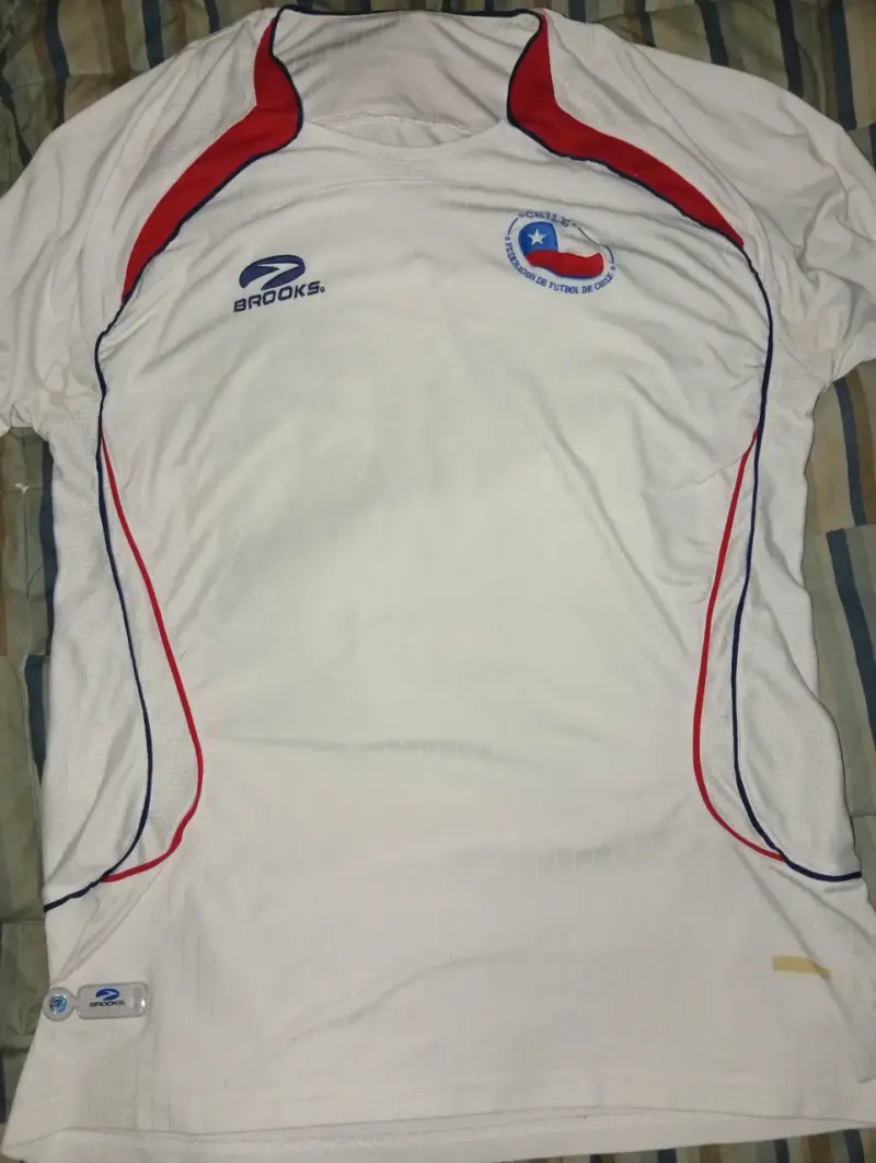 Camiseta blanca Brooks Chile - 5