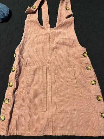Vestido jumper rosado con botones - miniatura 1