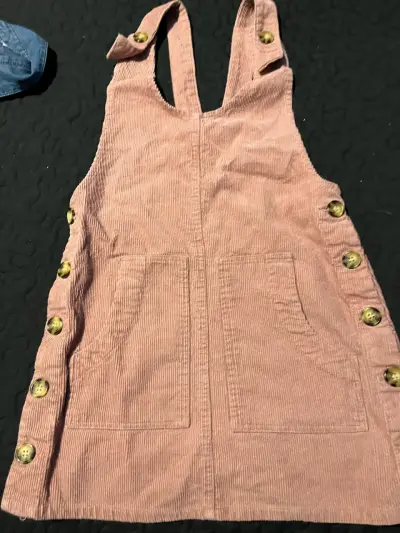 Vestido jumper rosado con botones - miniatura 2