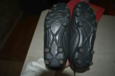 Zapatos de fútbol negros Lotto - miniatura 6