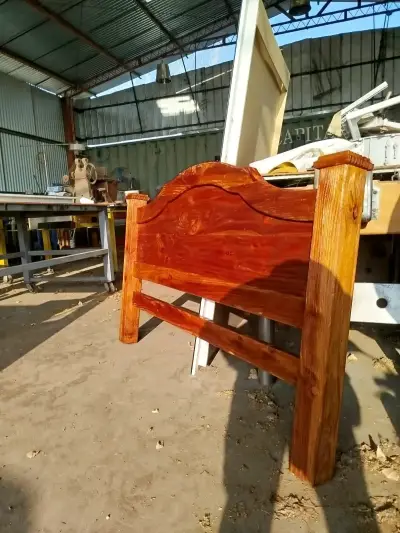 Cabecera de cama de madera - miniatura 2