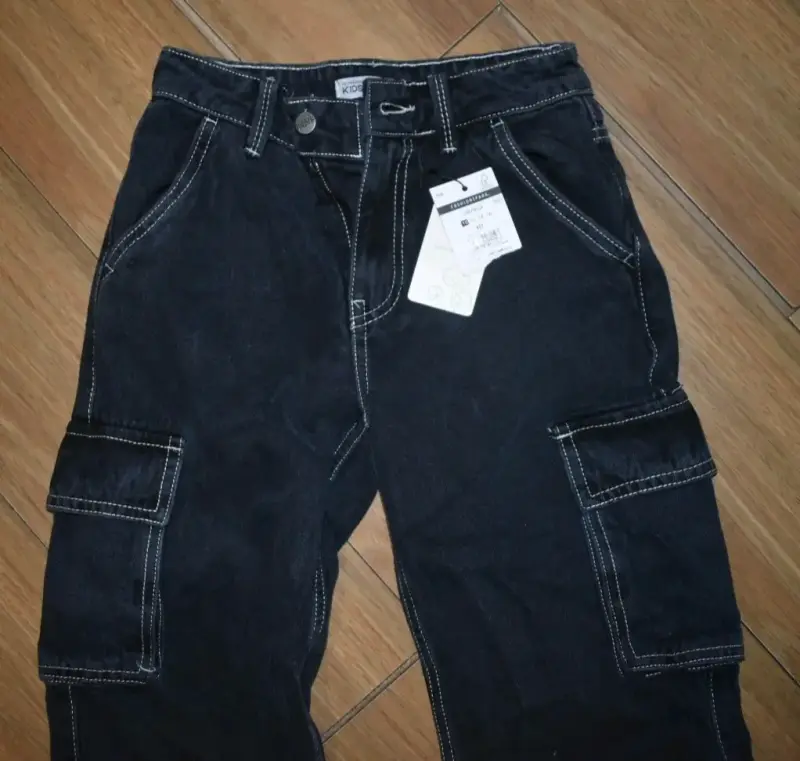 Pantalón negro cargo nuevo - 3