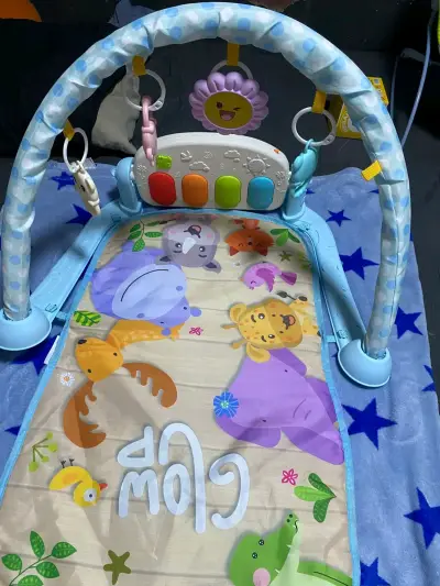 Silla mecedora infantil colorida - miniatura 2