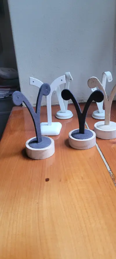 Soporte de aros base de madera - miniatura 1