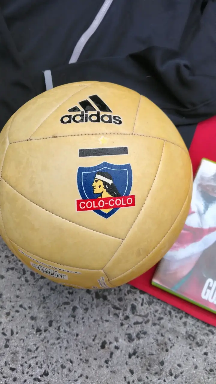 Balón Adidas Colo-Colo