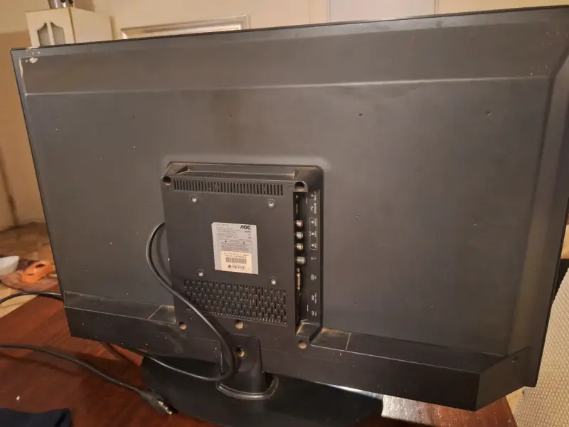 Televisor LED AOC 32 pulgadas - 2
