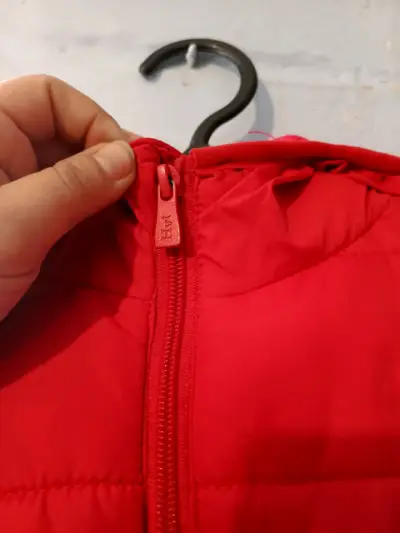 Chaqueta parka roja talla 4 - miniatura 3