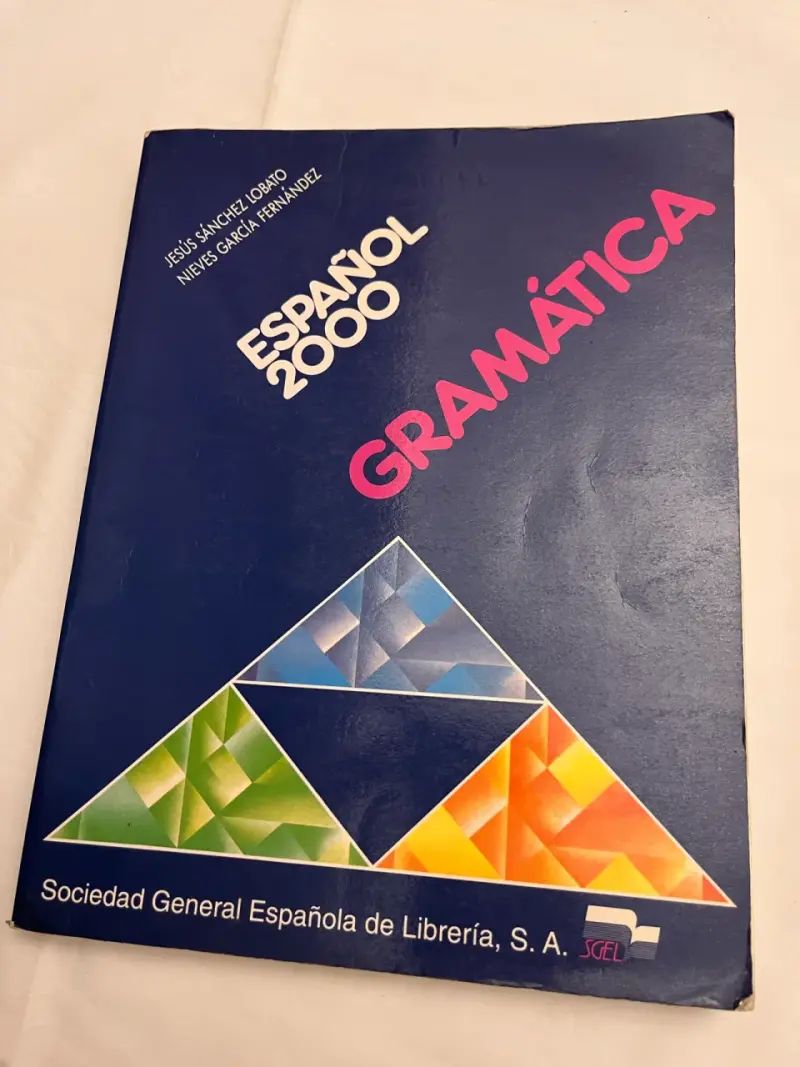 Libro Gramática Español 2000 - 1