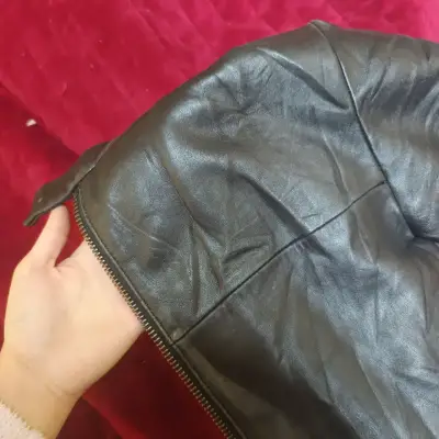 Chaqueta de cuero negra DKNY - miniatura 2