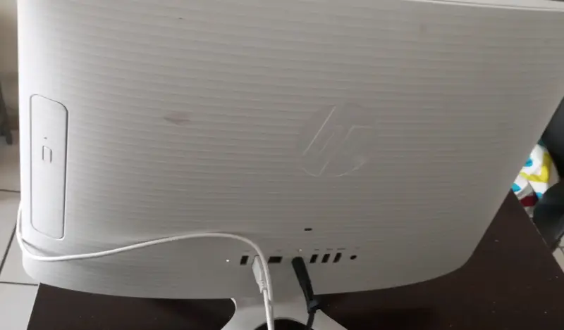 Computador All-In-One HP blanco e impresora - 5