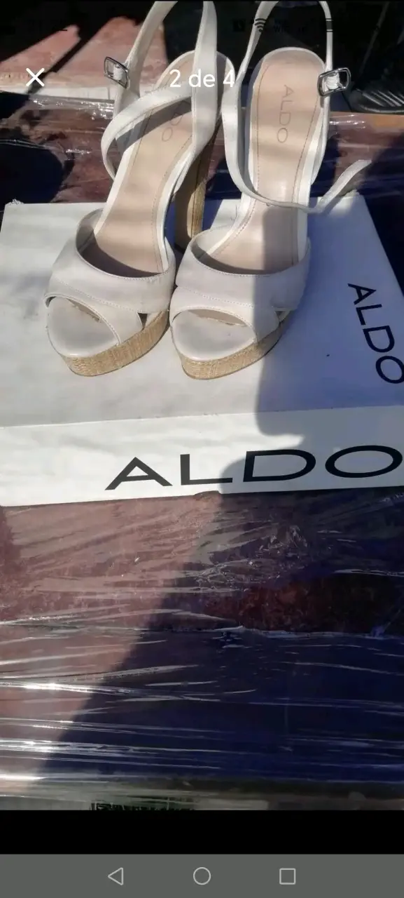 Sandalias de tacón alto Aldo beige - 3