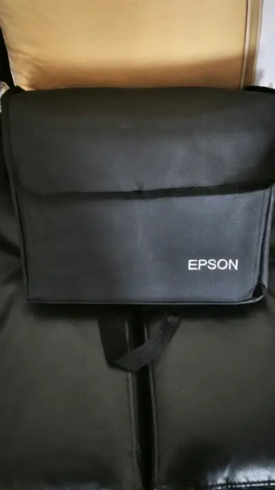 Proyector Epson PowerLite S39 - miniatura 3
