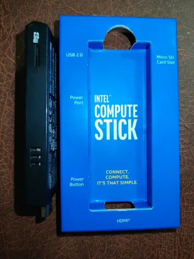 Intel Compute Stick - miniatura 4