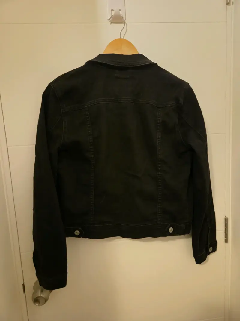 Chaqueta de mezclilla negra - 2